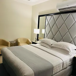 احجز هنا